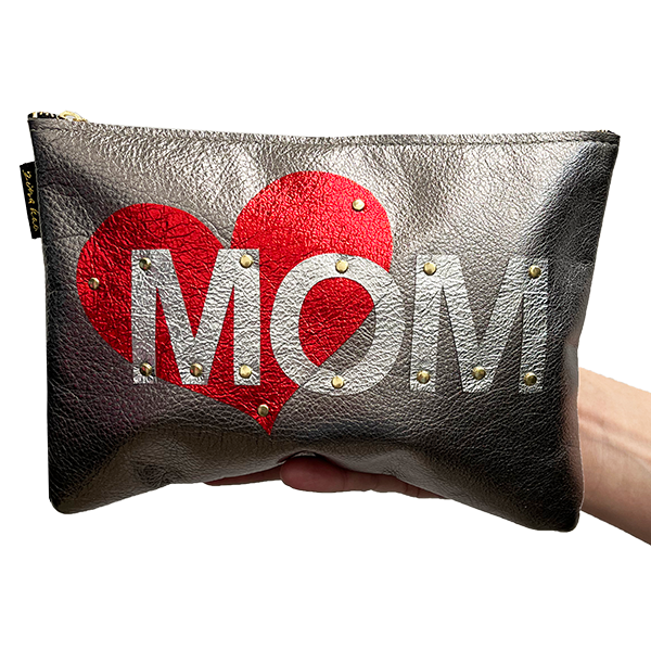 I LOVE MOM Carter Clutch - Zina Kao Exclusives