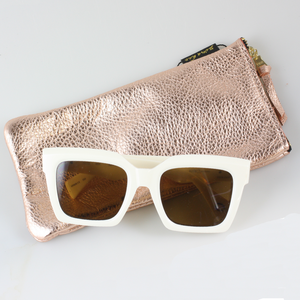 The Metallic Eyeglass Sleeve