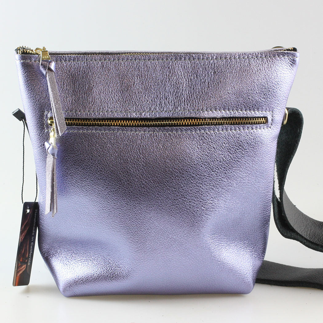 The Metallic Lakeshore - Zina Kao Exclusives